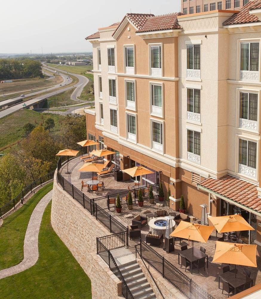 Courtyard Kansas City At Briarcliff Bagian luar foto
